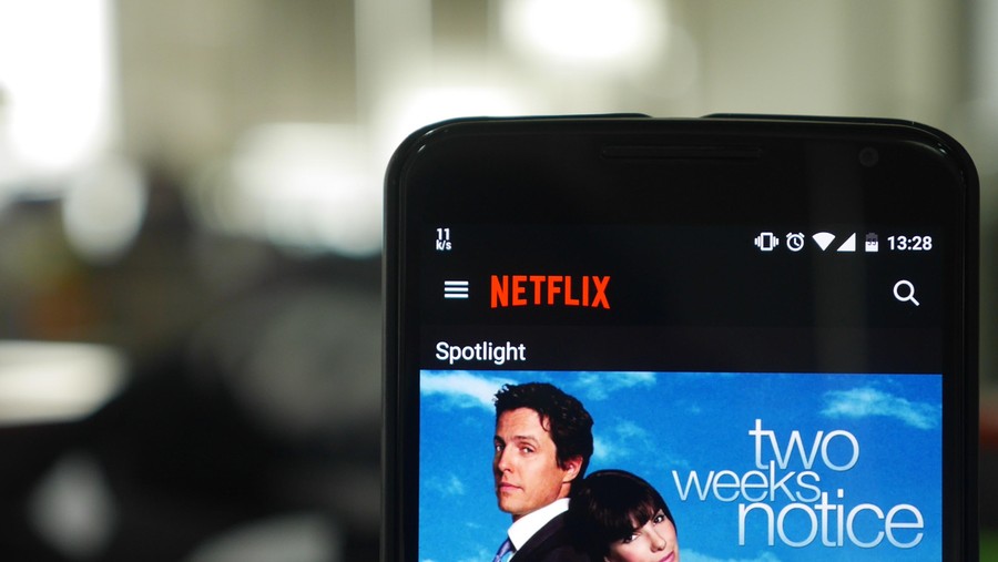 Tak lama setelah Netflix resmi masuk Indonesia&comma; Telkom memblokir layanan video on demand tersebut dari bermacam jaringan internet miliknya&period;