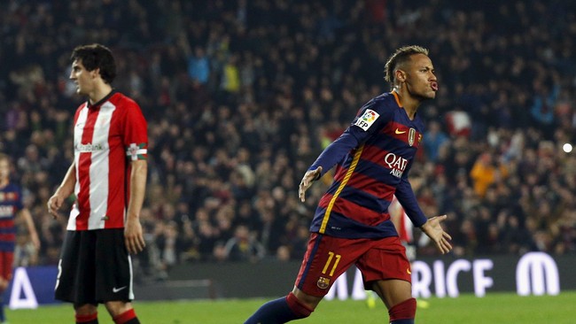 Pelatih Barca, Luis Enrique, memastikan akan tetap menurunkan Neymar saat melawan Atletico Madrid pada lanjutan La Liga di Stadion Camp Nou, Sabtu (30/1).
