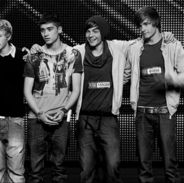 Lirik Lagu Steal My Girl - One Direction