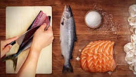 Rekomendasi Kuliner Aneh Wajib Coba di Jepang