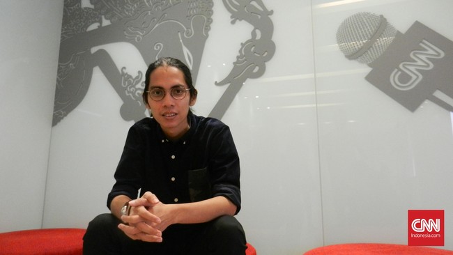 Angga Sasongko Bakal Vakum Garap Film Drama Usai Saga NKCTHI Berakhir Angga Dwimas Sasongko ingin vakum menyutradarai film bergenre drama usai saga NKCTHI berakhir di film ketiga.