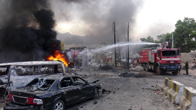 Setidaknya 45 orang tewas akibat bom bunuh diri di kamp pelatihan tentara di Aden, Yaman, pada Senin (29/8).