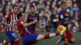 Thiago: Pertahanan Atletico Lebih Tangguh dari Barcelona