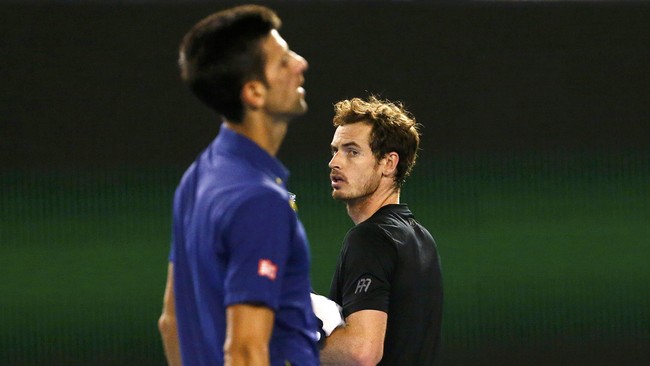 Pertarungan Novak Djokovic vs Andy Murray akan jadi partai pamungkas tenis tahun ini. Pertama kali dalam sejarah, dua petenis teratas bertemu di final ATP Tour.