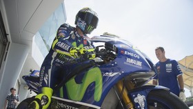 Lorenzo Ungguli Rossi di Tes Sepang Hari Pertama