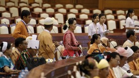 Anggota Parlemen Baru Myanmar Dilantik