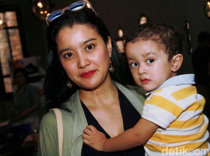 3 Seleb Perjuangkan Kesembuhan Anak, Putra Marcella Zalianty Sempat Idap Tumor Otak