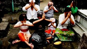 Unik, Umat Hindu Bali Rayakan Ulang Tahun 6 Bulan Sekali