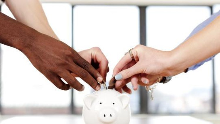 Gimana sebaiknya menyiapkan investasi untuk masa depan anak?