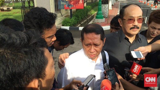 KPK memiliki opsi menjemput paksa RJ Lino jika tersangka mobile Quay Container Crane itu kembali mangkir diperiksa untuk kedua kalinya.