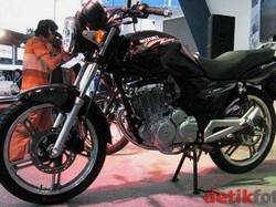 Viral Dilarang Isi Pertalite, Ini Alasan Suzuki Thunder Punya Tangki Gede