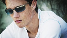 Souffrant Ralph, Model Pria dengan Freckle di Seluruh Tubuh
