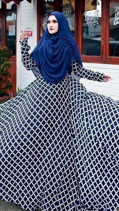Foto: Mengenal Reista Putri, Hijabers Cantik dari Garut 2 Foto: Mengenal Reista Putri, Hijabers Cantik dari Garut 2