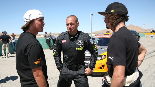 Dave Mirra, 41, atlet BMX yang menjadi salah satu atlet tersukses ajang X-Games ditemukan tewas--diduga bunuh diri--di dalam truk miliknya.