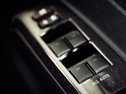 7 Cara Merawat Power Window agar Tidak Mudah Rusak