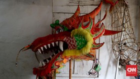 Bengkel Barongsai Beromzet Ratusan Juta Tiap Imlek