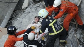 Kisah Warga Taiwan Selamat dari Reruntuhan Akibat Gempa