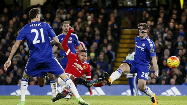 Chelsea berhasil memaksakan hasil imbang lawan Manchester United lewat gol penyama kedudukan dari Diego Costa di menit ke-90.