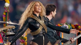 Beyonce Ingin Penggemar Baca Buku Inspiratif