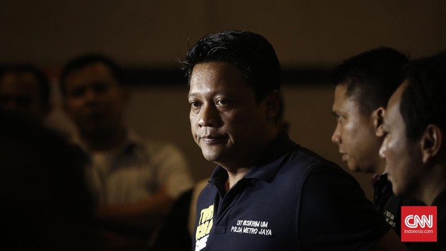 Polisi meminta Ahok mempertimbangkan dampak setelah eksekusi tersebut dilakukan. Karena beragam masyarakat tinggal di kawasan Kalijodo.