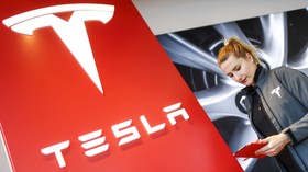 Komitmen Tesla Rakit Mobil di Luar AS