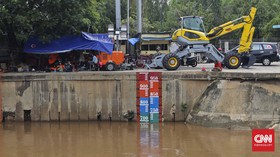 Hujan Deras Pagi Ini, Pintu Air Karet Jakarta Siaga 1