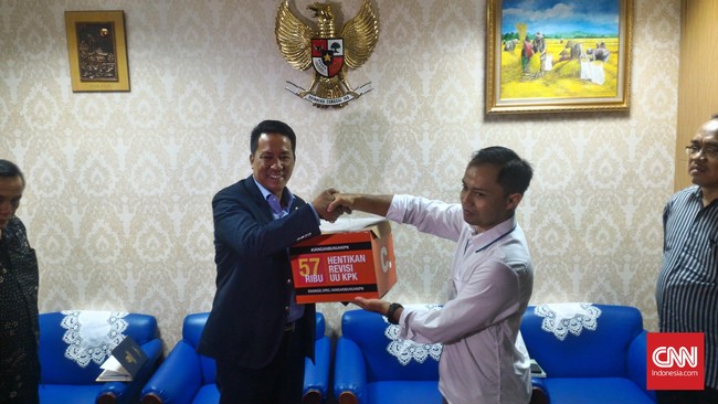 Ketua Badan Legislasi DPR Supratman Andi mengatakan lembaganya dan masyarakat sudah tahu poin-poin yang akan direvisi dalam UU Terorisme.