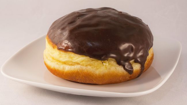 Berikut cara membuat donat empuk antigagal.