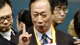 Pendiri Foxconn Isyaratkan Pensiun