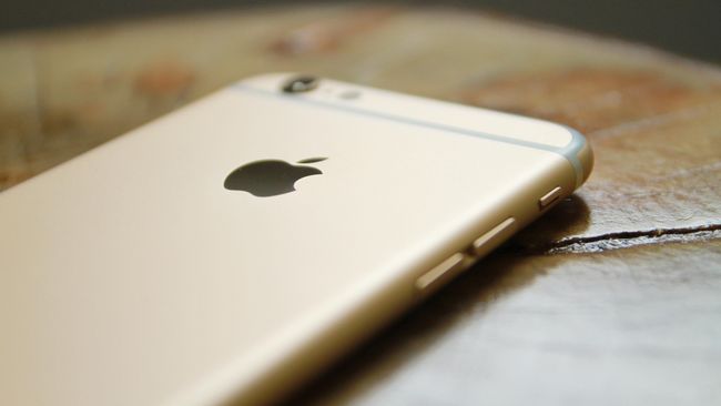 iPhone 6, 6 Plus dan SE Tak Dapat Pembaruan iOS 13 Pembaharuan iOS 13 Apple dikabarkan tak akan menghampiri para pengguna iPhone 6, iPhone 6 Plus dan iPhone SE.