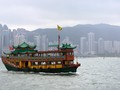 Corona Reda, Hong Kong Izinkan PNS Kembali Kerja di Kantor