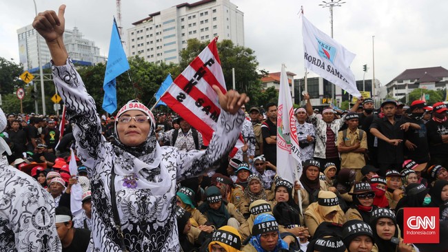 BKN menyampaikan CPNS ke depan tidak akan membuka formasi guru karena seluruh seleksi guru nantinya hanya untuk PPPK.