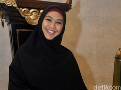 Oki Setiana Dewi Sebut Anaknya Diobservasi Banyak Dokter