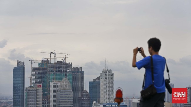 Prediksi BPS lebih tinggi dari realisasi pertumbuhan ekonomi Indonesia periode yang sama tahun lalu, yang tercatat sebesar 4,91 persen.