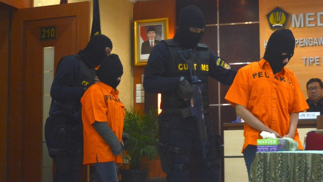 Ditjen Bea dan Cukai menggagalkan 19 kasus penyelundupan di Bandara Soekarno-Hatta sejak akhir 2015 hingga Januari 2016, dengan nilai ditaksir Rp4,6 miliar.