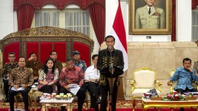 Jokowi Kritik Pola Kerja Model Lama Kementerian