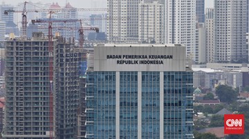 BPK Sempat Beri Opini 'Disclaimer' untuk KKP KKP sempat mendapat opini disclaimer atau Tanpa Menyatakan Pendapat (TMP) dari BPK. Namun, opini itu diberikan di zaman Susi Pudjiastuti.