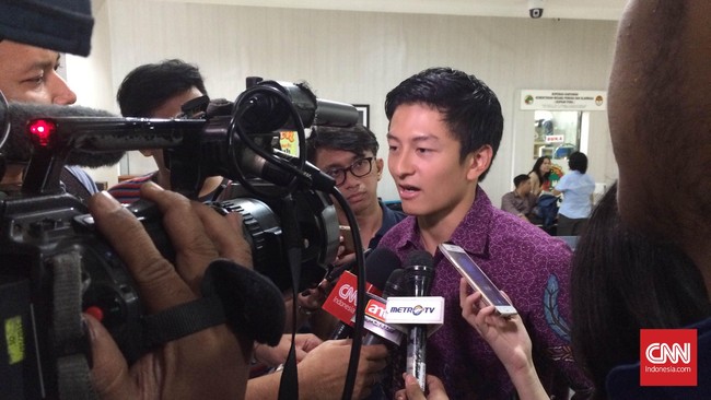 Setelah pihak Manor Motorsport berkunjung ke Indonesia, Kemenpora menyatakan ada sinyal positif untuk masa depan Rio Haryanto di F1.