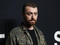 Sam Smith dan Adam Lambert Tertawa Digosipkan Menjalin Cinta