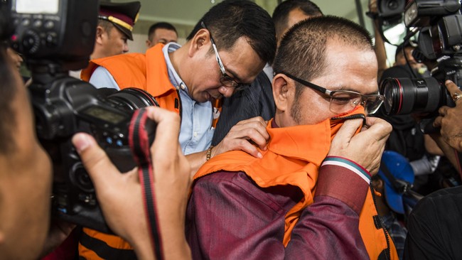 Enam anggota DPRD Musi Banyuasin periode 2015-2019 telah resmi ditetapkan sebagai tersangka dalam kasus korupsi APBD.