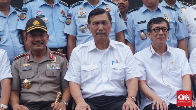 Pemberian amnesti kepada Din Minimi, wacana bebas visa bagi 90 negara dan rencana revisi UU KPK menjadi bahasan rapat pimpinan tingkat menteri tersebut.