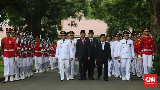 Presiden Joko Widodo dijadwalkan akan melantik lima pasangan gubernur dan wakil gubernur terpilih hasil Pemilihan Kepala Daerah (Pilkada) 2017 di Istana Negara.
