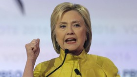 Clinton Berhasil Galang Dana Rp1,9 T Sepanjang Agustus
