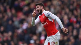 'Giroud Tidak Akan Tinggalkan Arsenal'