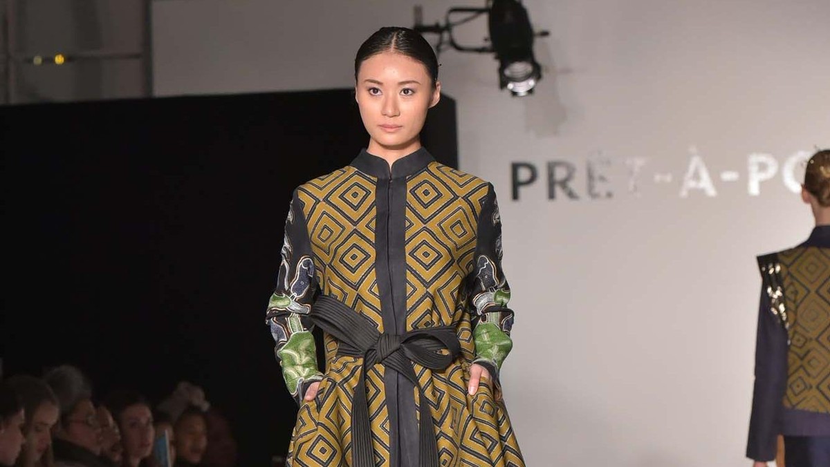 Denny Wirawan Pamer Batik Kudus di New York Fashion Week
