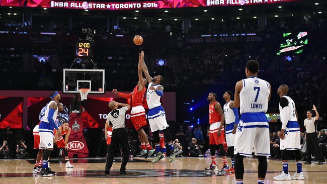 NBA resmi menunjuk Los Angeles sebagai tuan rumah All Star 2018. Ini menjadi kali keenam bagi Los Angeles dinobatkan menjadi tuan rumah.