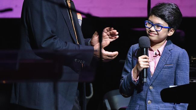 Sebelum Joey Alexander berkonser, pihak promotor akan menggelar acara pendahuluan yang menampilkan sembilan pianis muda.