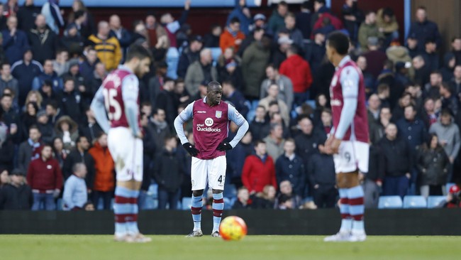 Manajer Aston Villa Remi Garde menyebut timnya tak memiliki semangat juang saat berduel lawan Liverpool di Villa Park.