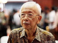 Mantan Menlu Mochtar Kusumaatmadja Meninggal Dunia