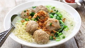 Pisang Goreng Idaman dan Bakso Bernilai Jutaan